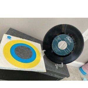 Webley Edwards Hawaii Calls Fire Goddess 45rpm Record